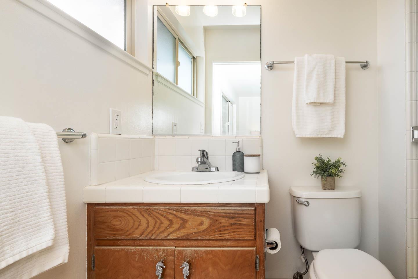 Detail Gallery Image 21 of 34 For 106 Germaine Ave, Santa Cruz,  CA 95065 - 3 Beds | 2 Baths