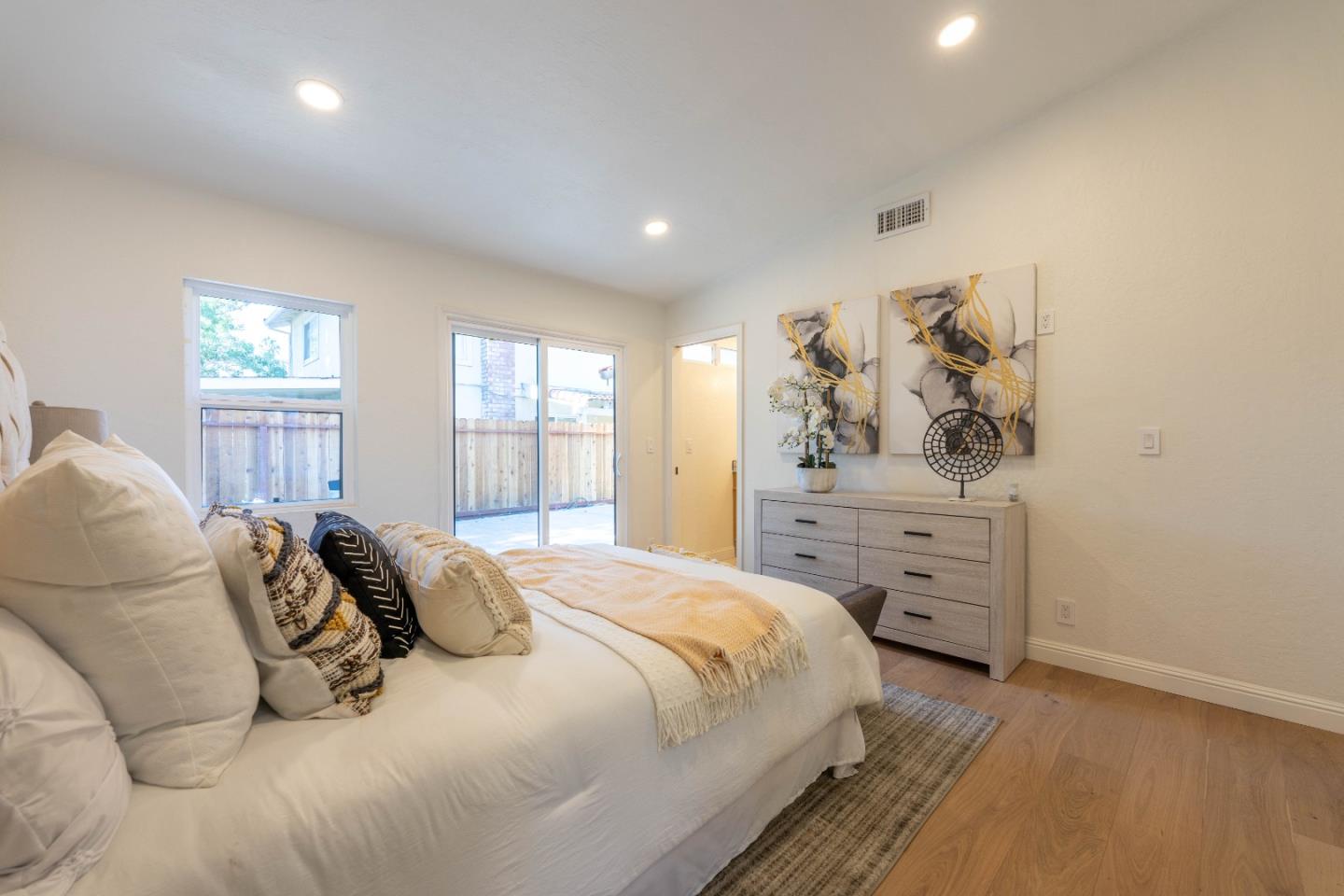 Detail Gallery Image 37 of 47 For 230 Lloyd Ave, Fremont,  CA 94536 - 4 Beds | 2 Baths