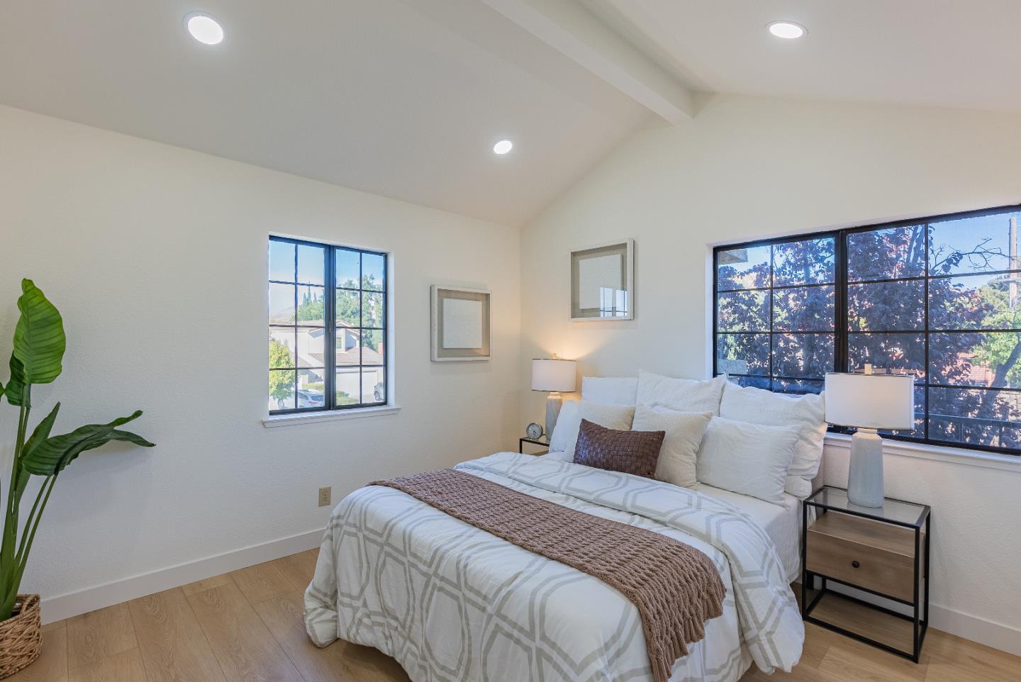 Detail Gallery Image 10 of 22 For 26 Washington Square Dr, Milpitas,  CA 95035 - 2 Beds | 2 Baths