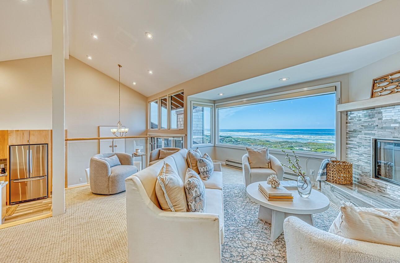 Detail Gallery Image 30 of 58 For 198 Monterey Dunes Way, Moss Landing,  CA 95039 - 4 Beds | 3 Baths