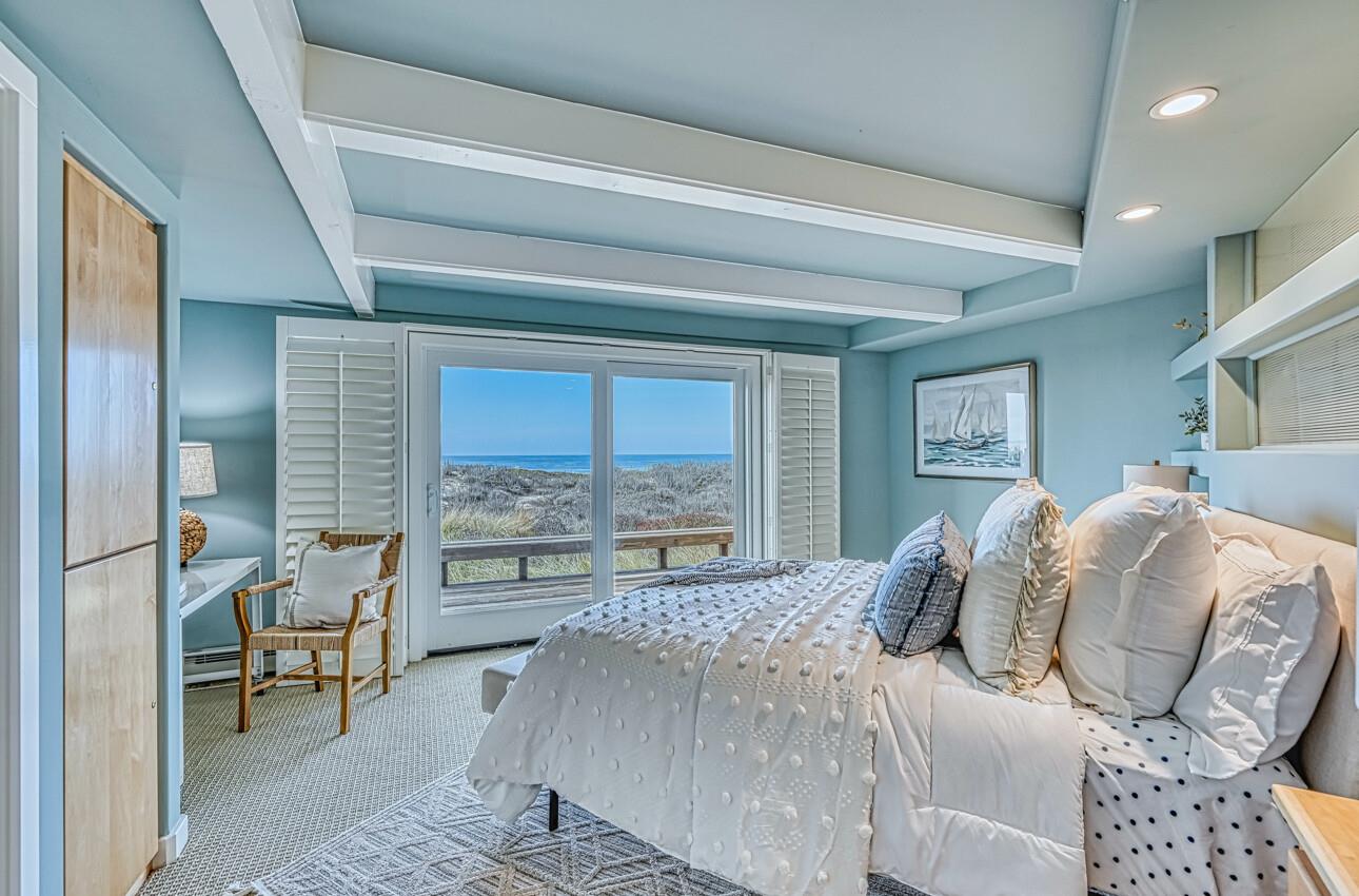 Detail Gallery Image 42 of 58 For 198 Monterey Dunes Way, Moss Landing,  CA 95039 - 4 Beds | 3 Baths