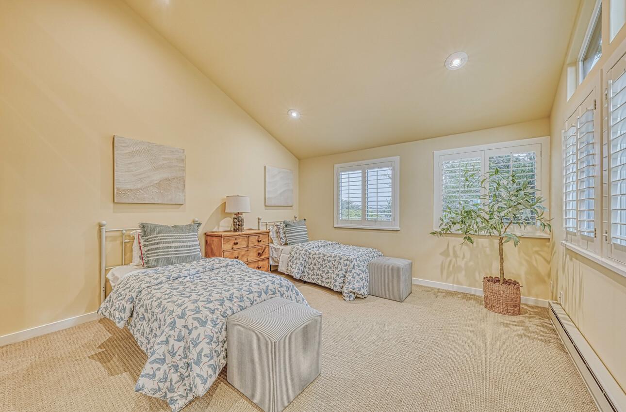 Detail Gallery Image 7 of 58 For 198 Monterey Dunes Way, Moss Landing,  CA 95039 - 4 Beds | 3 Baths