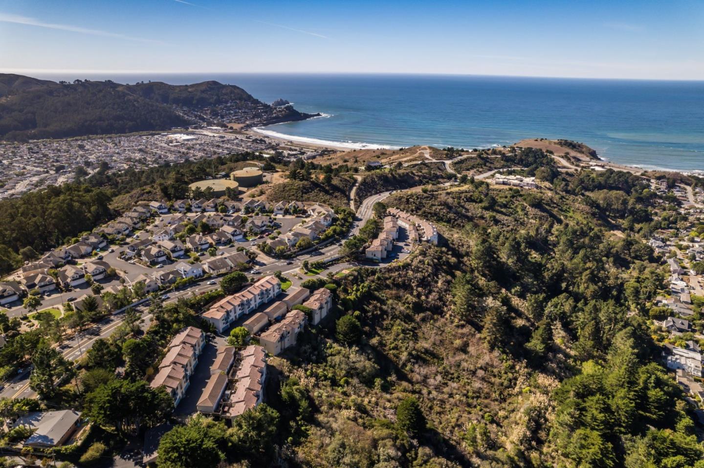 Detail Gallery Image 103 of 110 For 967 Fassler Ave, Pacifica,  CA 94044 - 3 Beds | 2/1 Baths