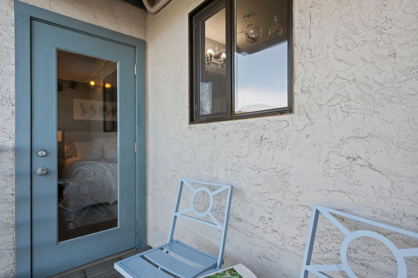 Detail Gallery Image 15 of 110 For 967 Fassler Ave, Pacifica,  CA 94044 - 3 Beds | 2/1 Baths