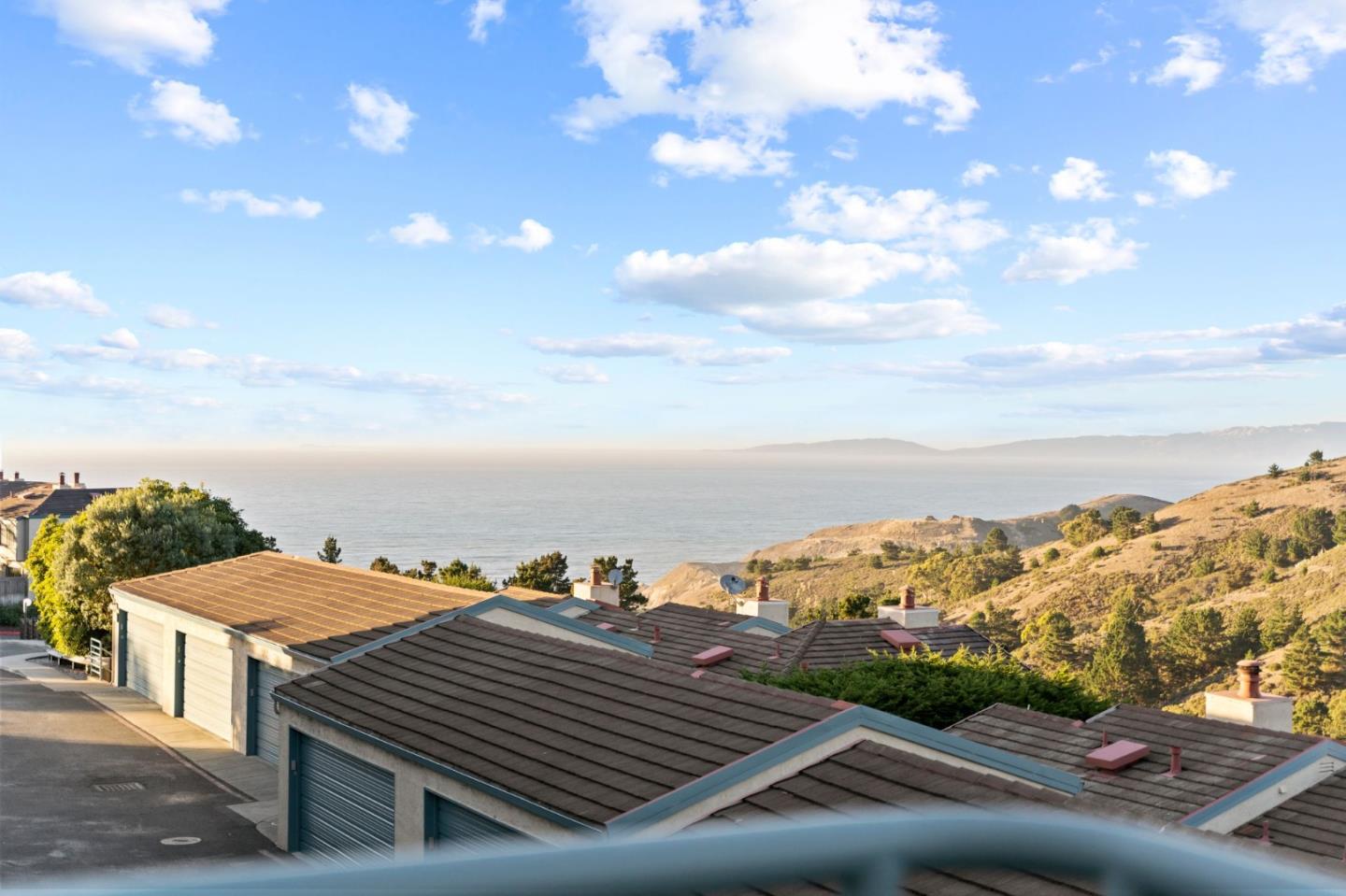 Detail Gallery Image 91 of 110 For 967 Fassler Ave, Pacifica,  CA 94044 - 3 Beds | 2/1 Baths