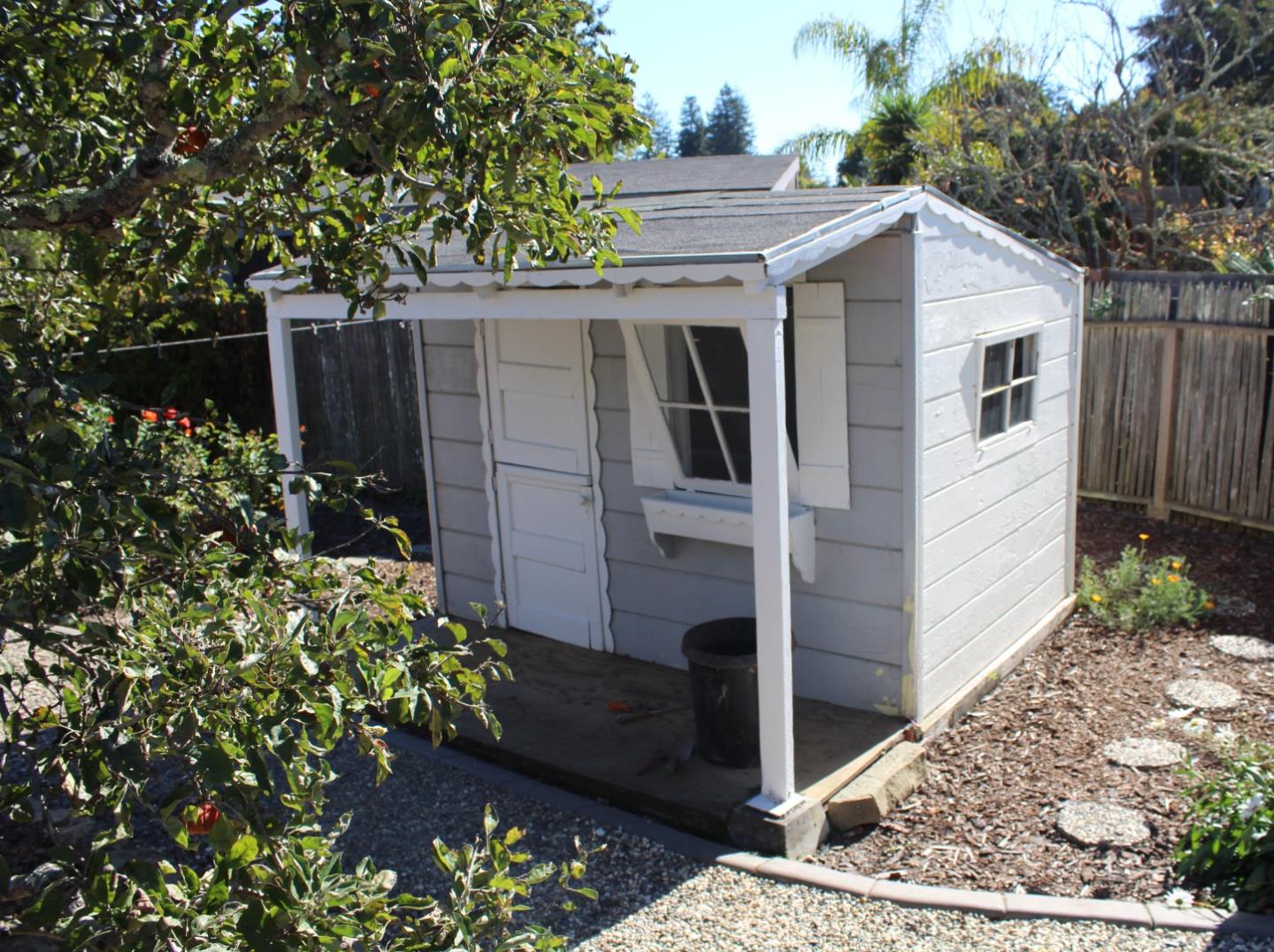 Detail Gallery Image 8 of 15 For 1725 Jennifer Dr, Aptos,  CA 95003 - 3 Beds | 2 Baths