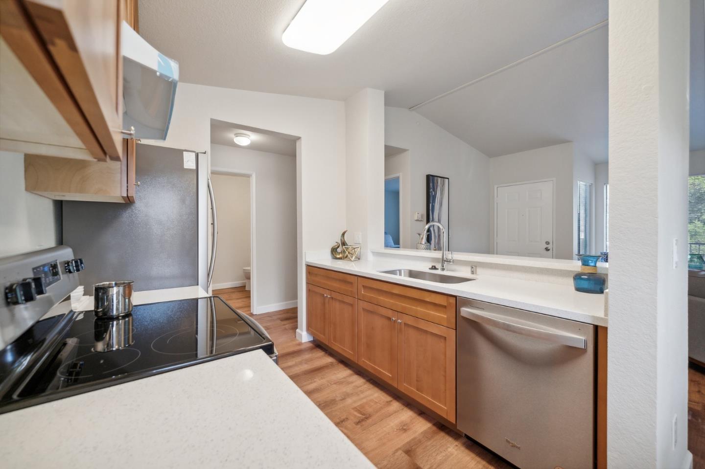 Detail Gallery Image 5 of 19 For 7 Lancaster Cir #233,  Bay Point,  CA 94565 - 2 Beds | 2 Baths