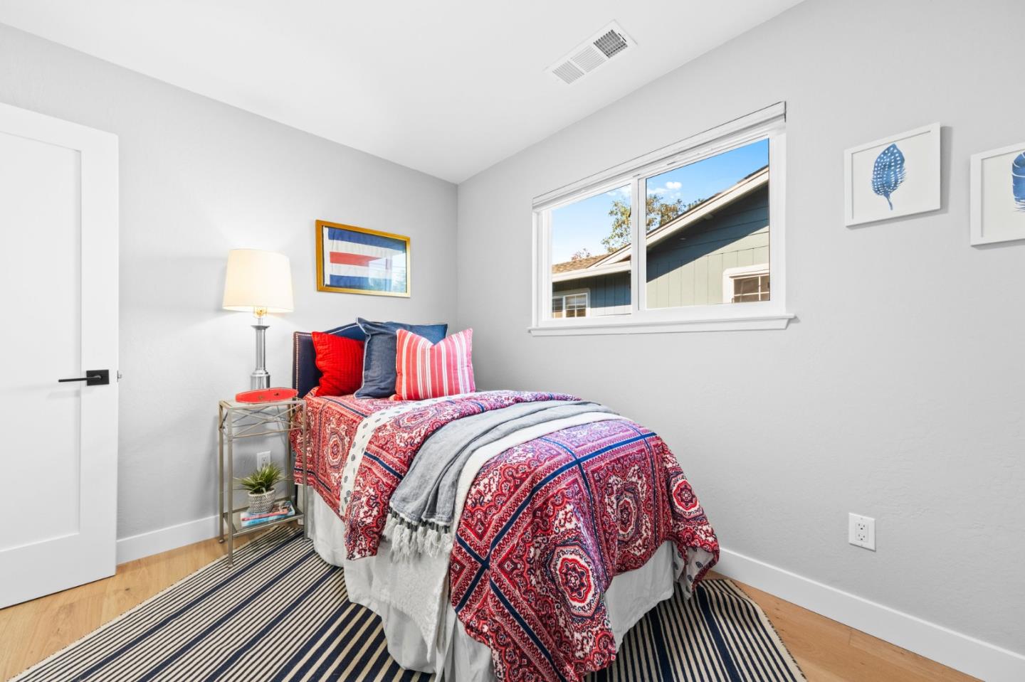 Detail Gallery Image 31 of 58 For 1865 Lotman Dr, Santa Cruz,  CA 95062 - 4 Beds | 2 Baths