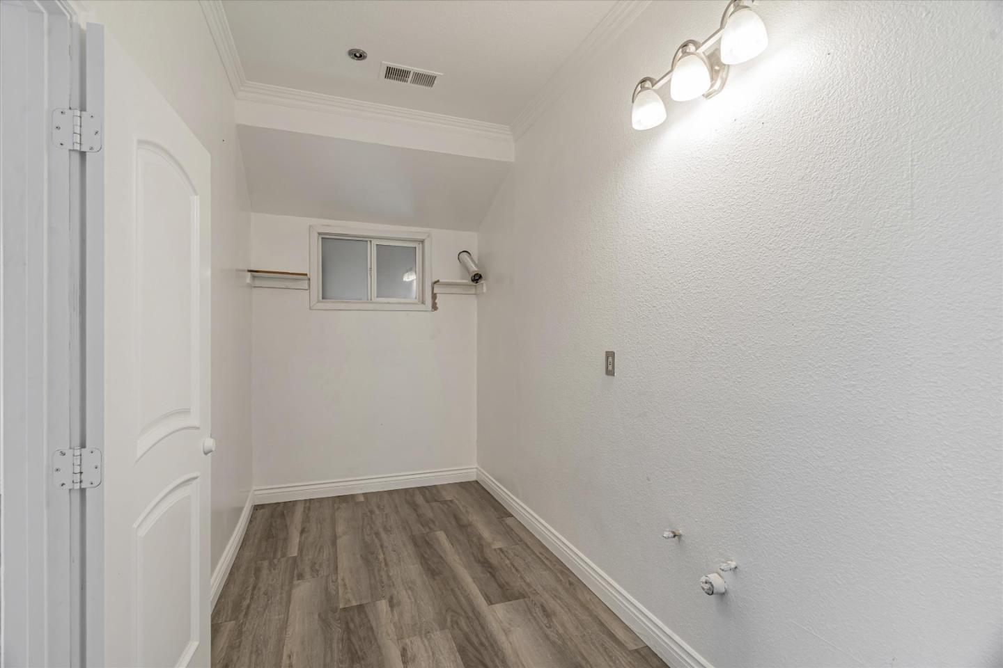 Detail Gallery Image 21 of 31 For 1094 S 2nd St, San Jose,  CA 95112 - 3 Beds | 1 Baths