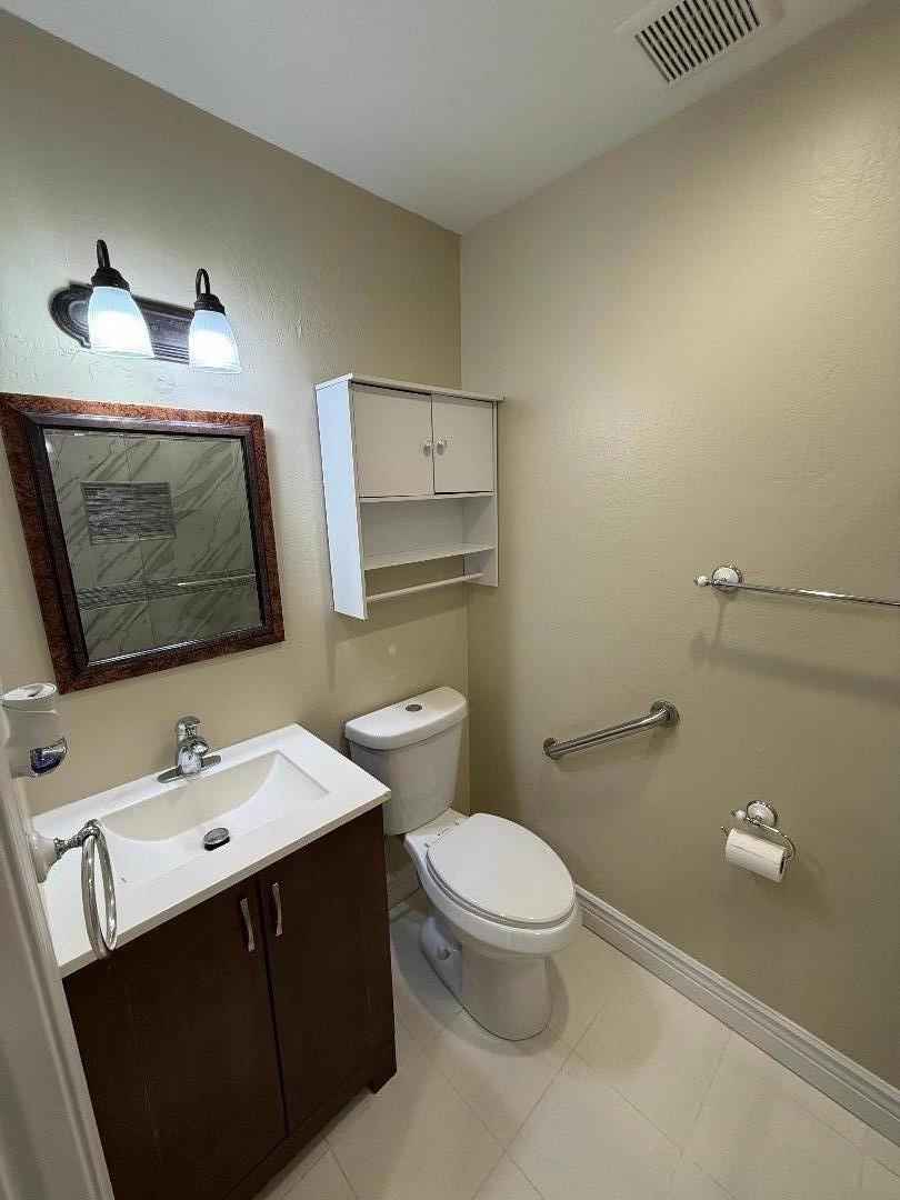 Detail Gallery Image 8 of 29 For 1114 Whirlow Pl, San Jose,  CA 95131 - 4 Beds | 2 Baths