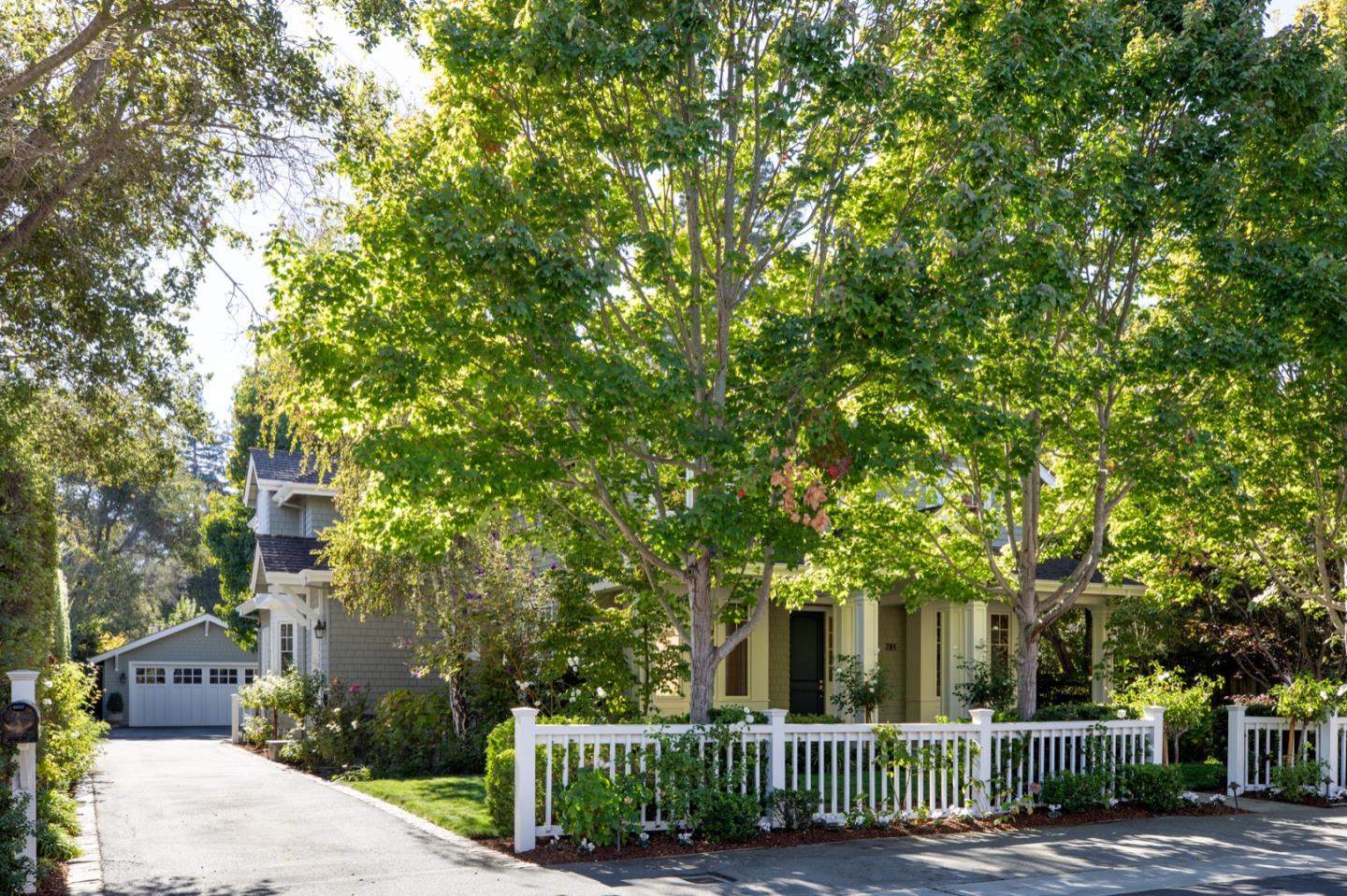 Detail Gallery Image 43 of 45 For 785 Cotton St, Menlo Park,  CA 94025 - 6 Beds | 4/1 Baths