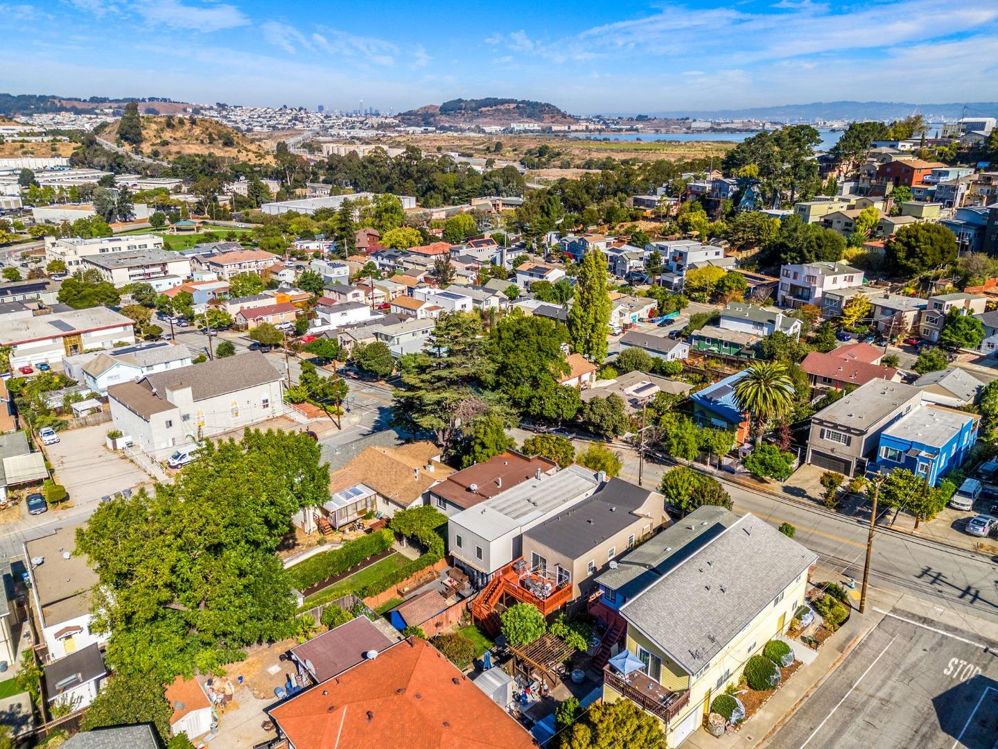 Detail Gallery Image 34 of 36 For 336 San Bruno Ave, Brisbane,  CA 94005 - 2 Beds | 1 Baths