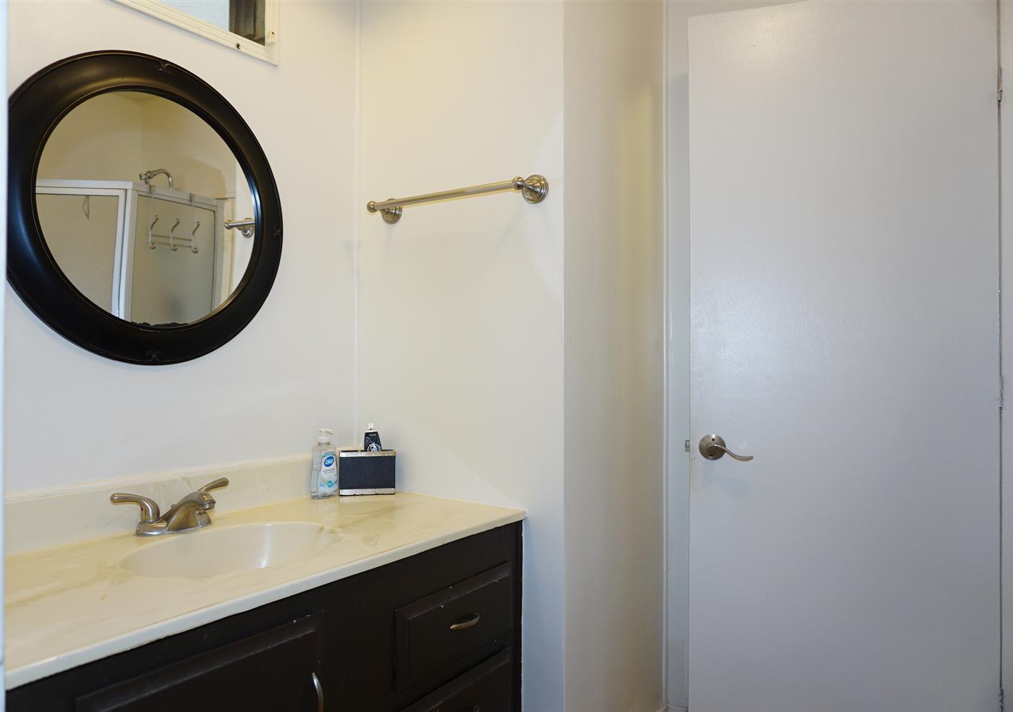 Detail Gallery Image 16 of 32 For 1085 Tasman Dr #810,  Sunnyvale,  CA 94089 - 3 Beds | 2 Baths