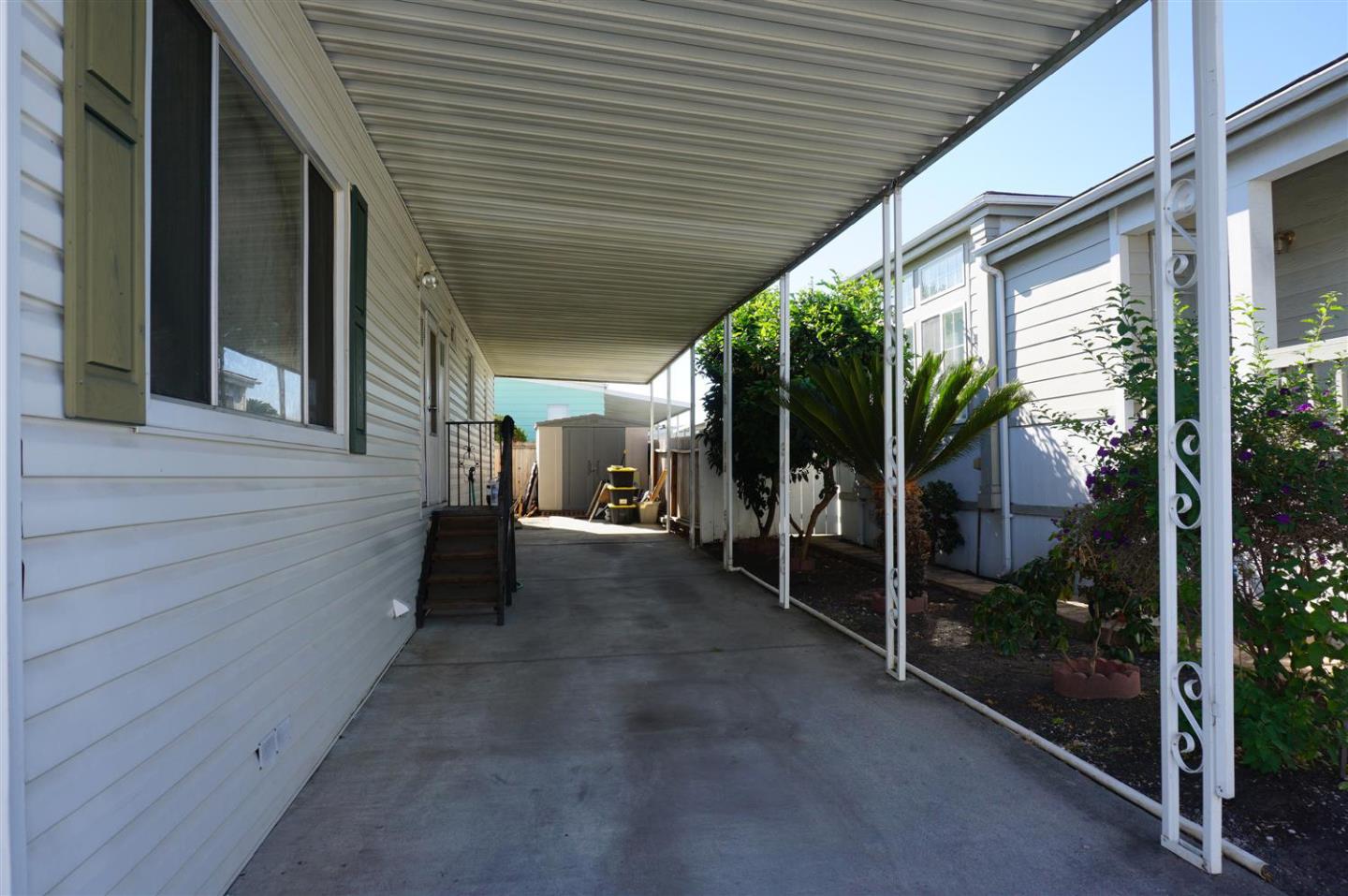 Detail Gallery Image 5 of 32 For 1085 Tasman Dr #810,  Sunnyvale,  CA 94089 - 3 Beds | 2 Baths