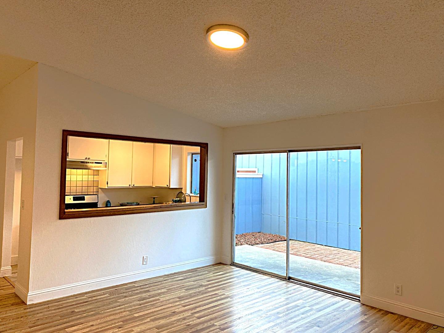 Detail Gallery Image 35 of 51 For 1420 7th Ave, Santa Cruz,  CA 95062 - 3 Beds | 1 Baths