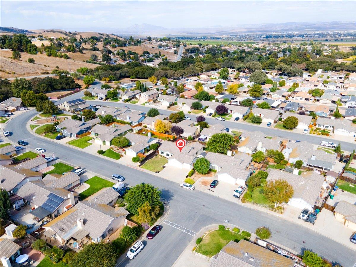 Detail Gallery Image 3 of 19 For 46093 Meadowbrook Dr, King City,  CA 93930 - 3 Beds | 2 Baths