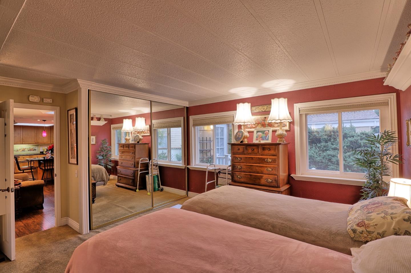 Detail Gallery Image 14 of 41 For 108 Pine Ln #108,  Morgan Hill,  CA 95037 - 2 Beds | 2 Baths