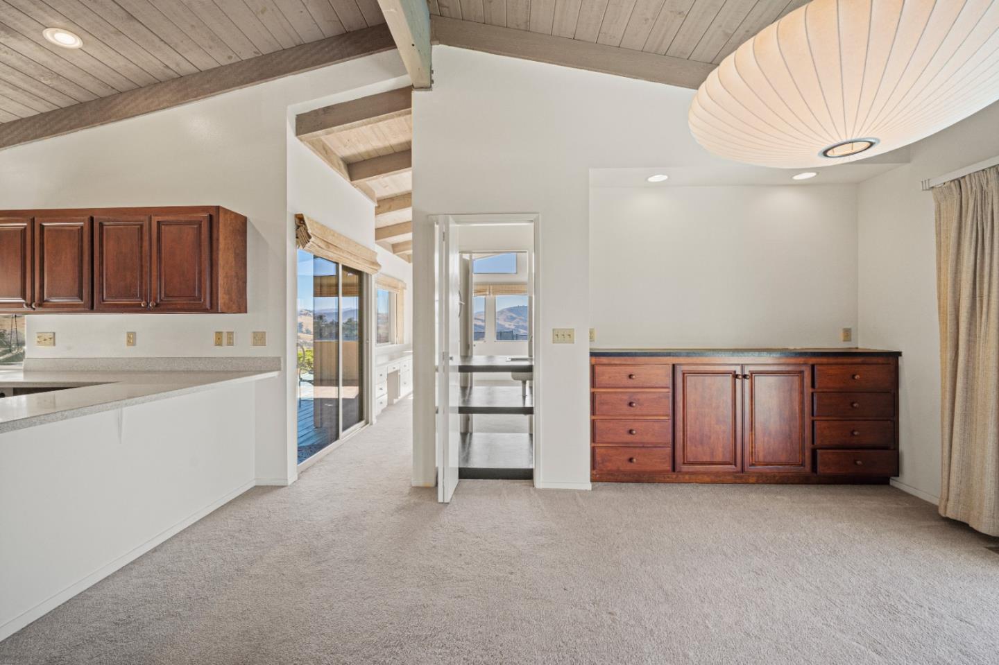 Detail Gallery Image 17 of 50 For 399 San Benancio Rd, Salinas,  CA 93908 - 3 Beds | 2 Baths