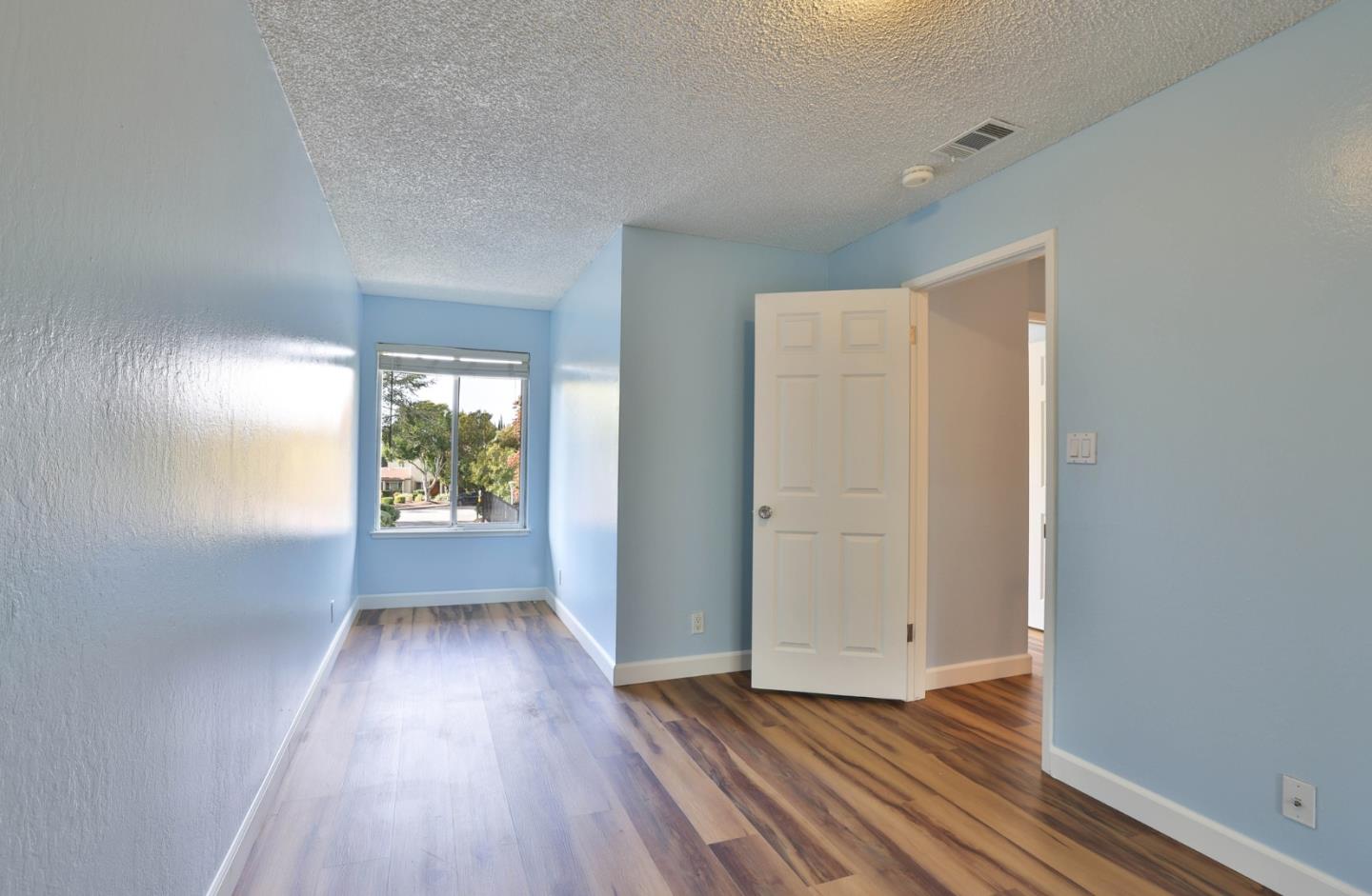 Detail Gallery Image 15 of 31 For 1909 Landess Ave, Milpitas,  CA 95035 - 3 Beds | 1/1 Baths