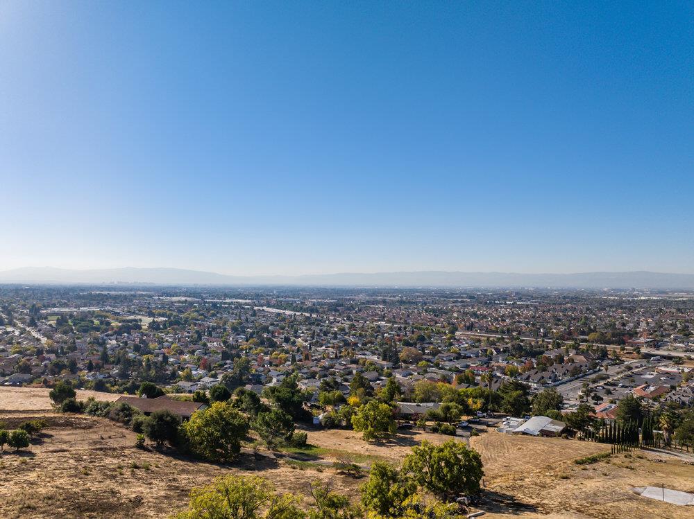 Detail Gallery Image 85 of 95 For 971 Calaveras Ridge Dr, Milpitas,  CA 95035 - 6 Beds | 5/1 Baths