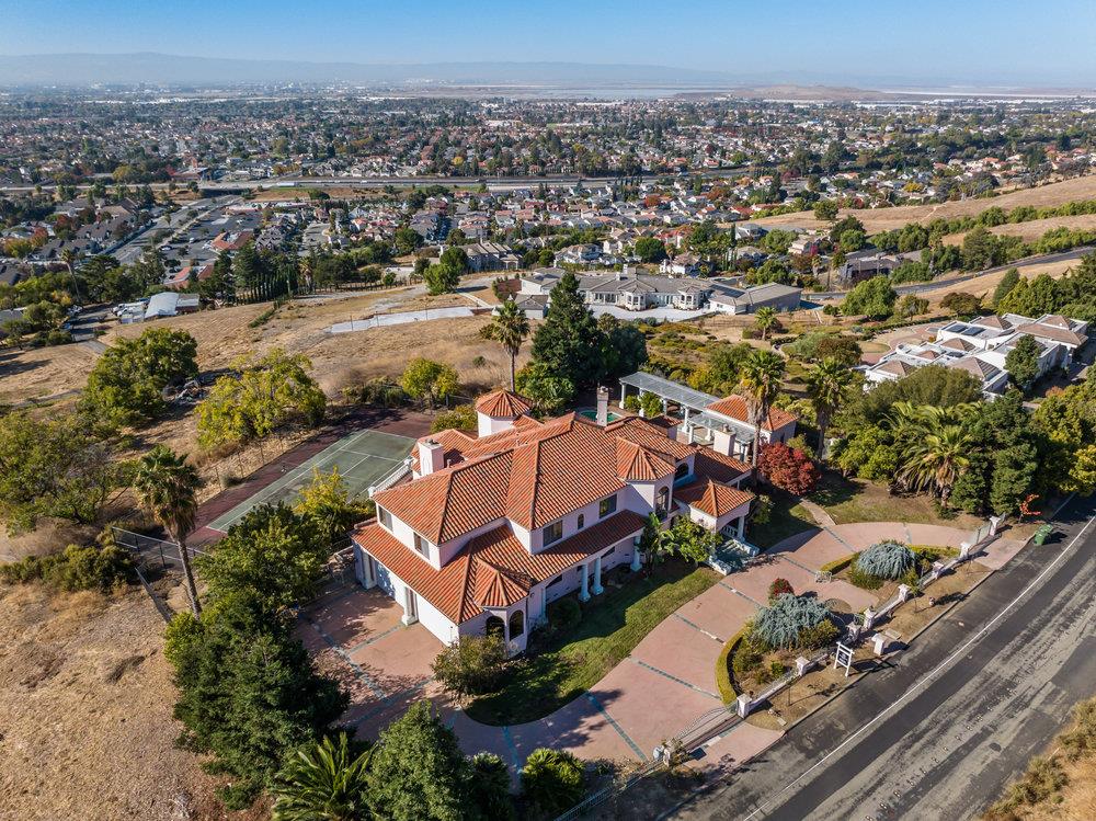 Detail Gallery Image 87 of 95 For 971 Calaveras Ridge Dr, Milpitas,  CA 95035 - 6 Beds | 5/1 Baths