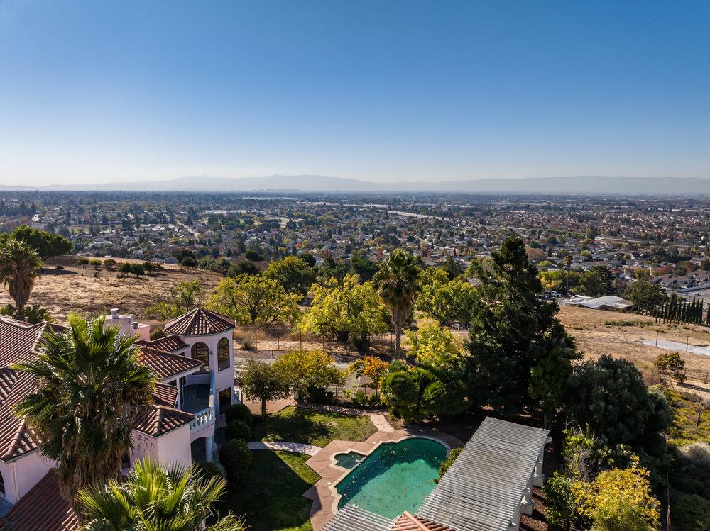 Detail Gallery Image 89 of 95 For 971 Calaveras Ridge Dr, Milpitas,  CA 95035 - 6 Beds | 5/1 Baths