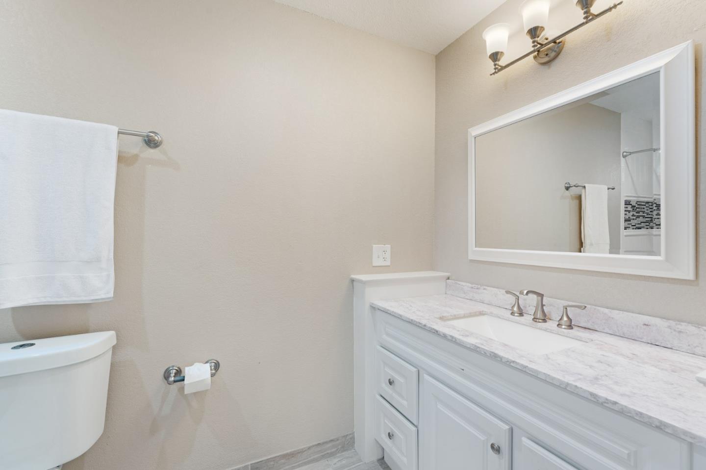 Detail Gallery Image 18 of 34 For 6935 Long Valley Spur, Castroville,  CA 95012 - 3 Beds | 2 Baths