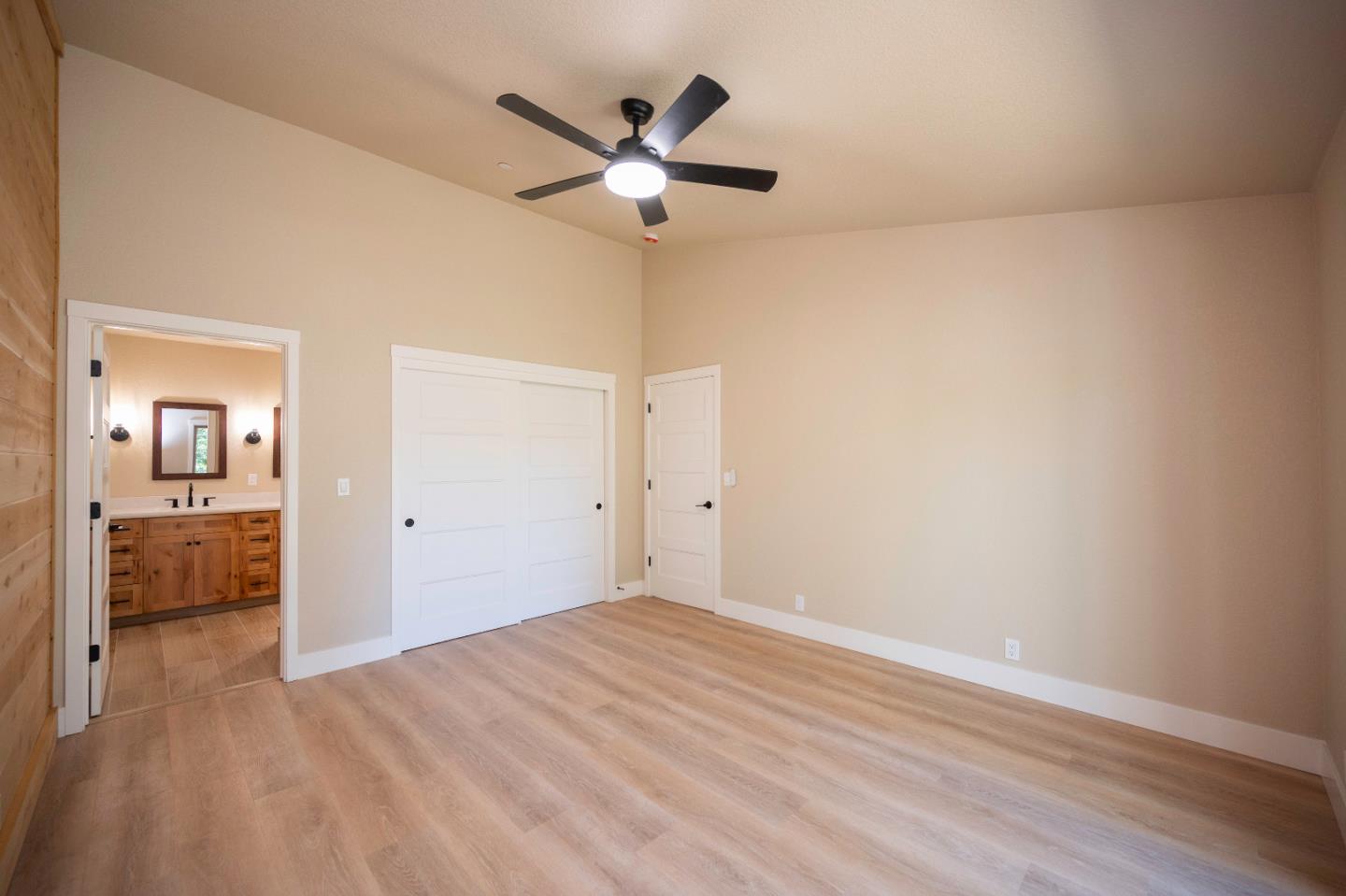 Detail Gallery Image 17 of 44 For 3252 Venado Dr #12,  Arnold,  CA 95223 - 3 Beds | 2 Baths