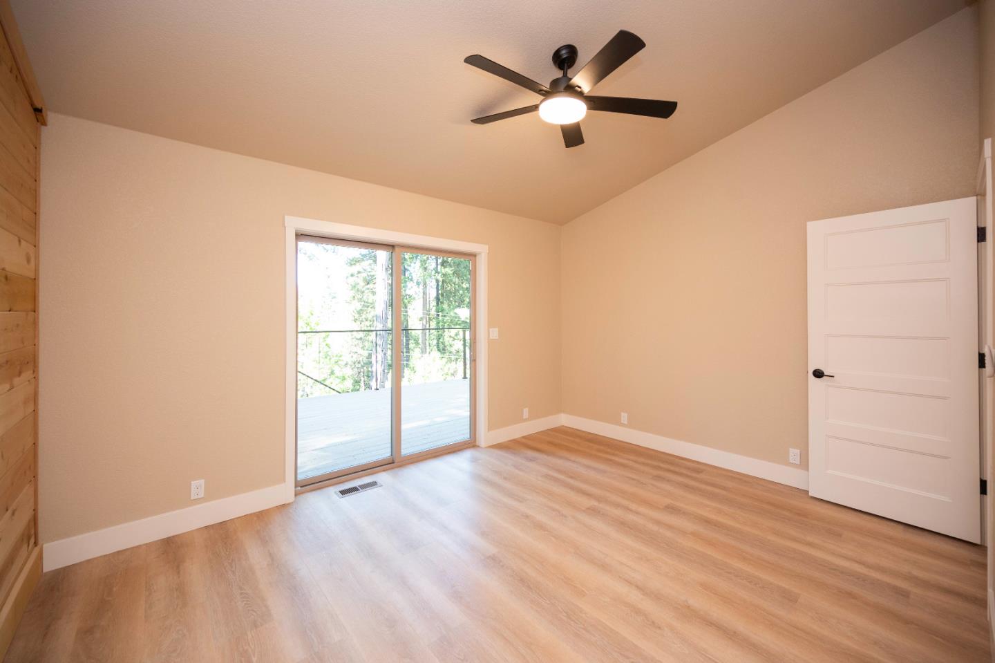 Detail Gallery Image 20 of 44 For 3252 Venado Dr #12,  Arnold,  CA 95223 - 3 Beds | 2 Baths