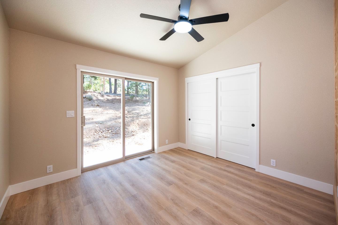 Detail Gallery Image 25 of 44 For 3252 Venado Dr #12,  Arnold,  CA 95223 - 3 Beds | 2 Baths