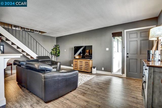 Detail Gallery Image 10 of 14 For 5532 Spinnaker Dr #2,  San Jose,  CA 95123 - 2 Beds | 1 Baths