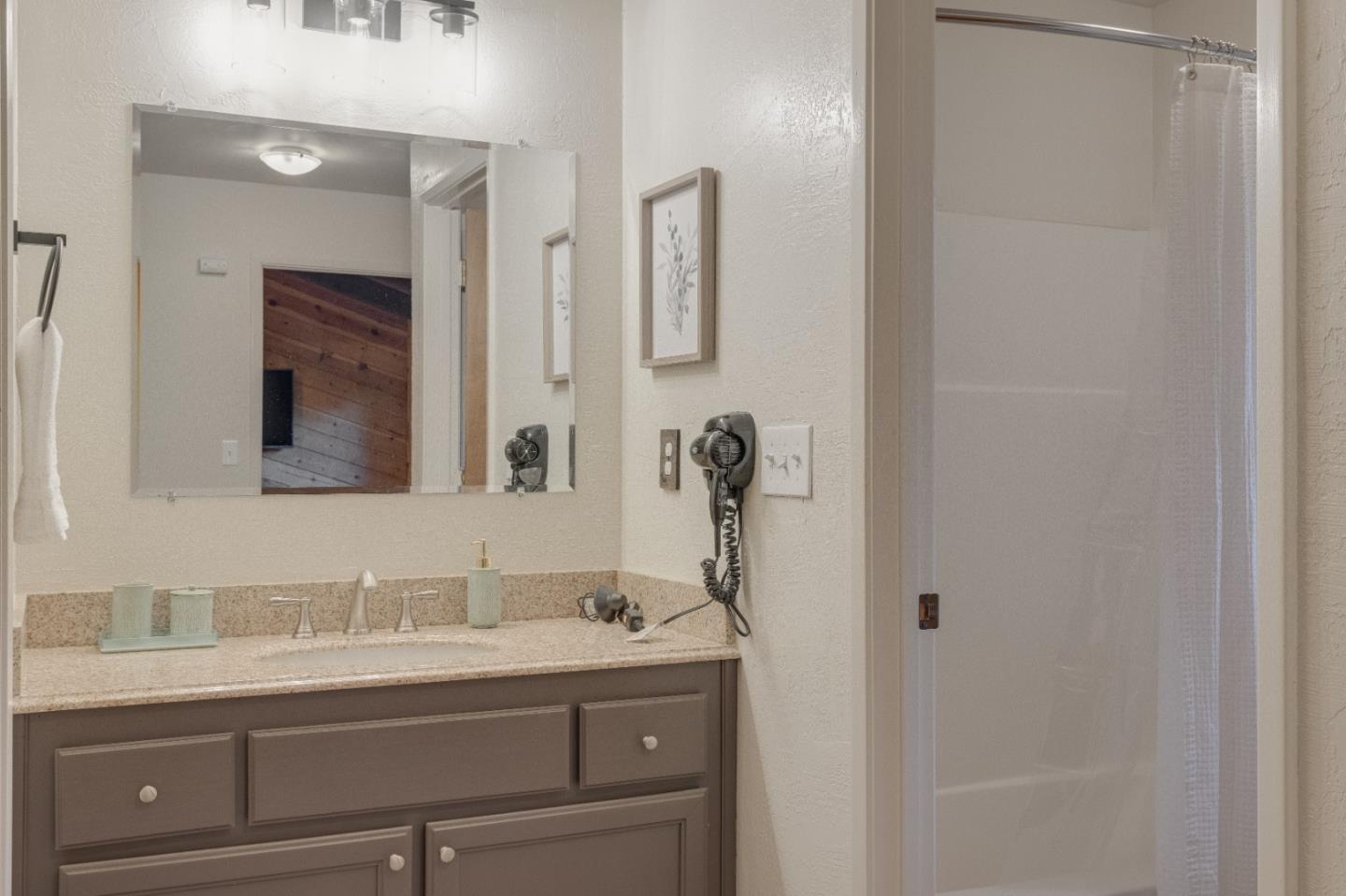 Detail Gallery Image 21 of 39 For 168 Linda Dr, Arnold,  CA 95223 - 2 Beds | 2 Baths