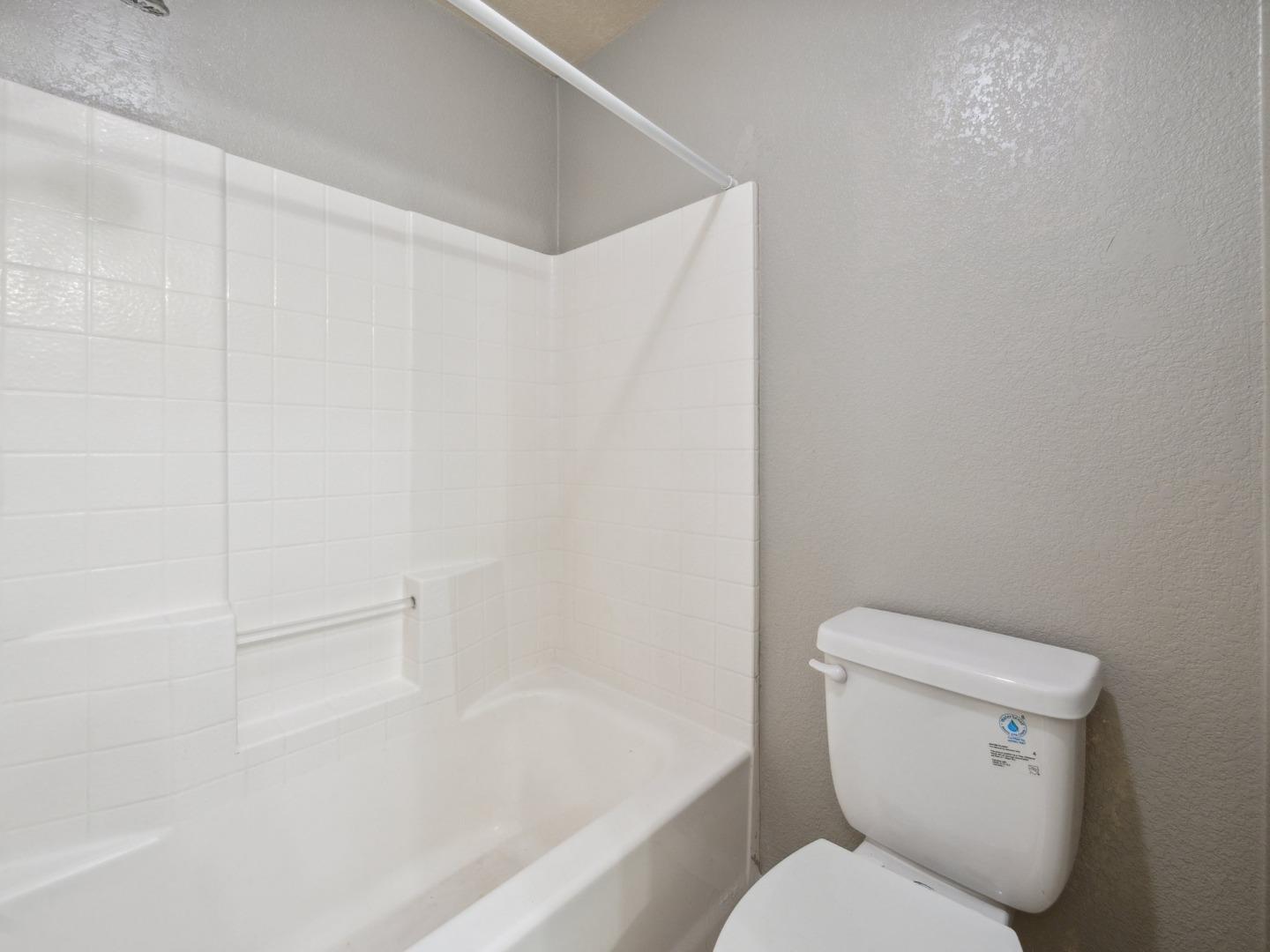 Detail Gallery Image 26 of 30 For 1709 Mills Dr, Los Banos,  CA 93635 - 3 Beds | 2/1 Baths