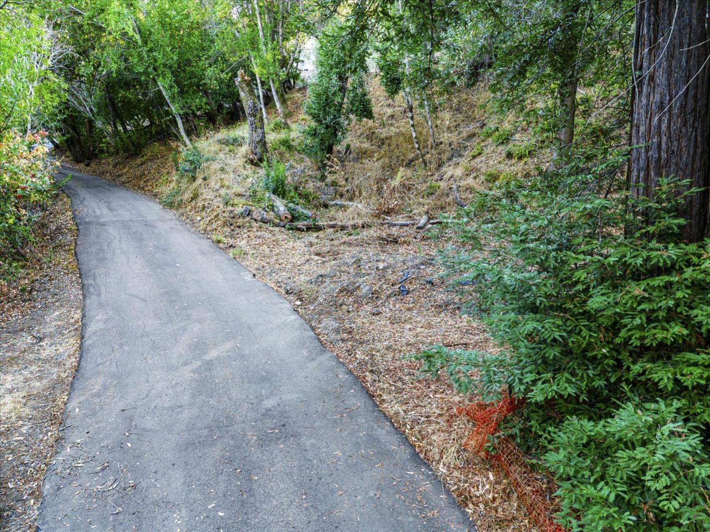 12 Montecito Road, Woodside, California 94062, ,Land,For Sale,12 Montecito Road,ML81985120