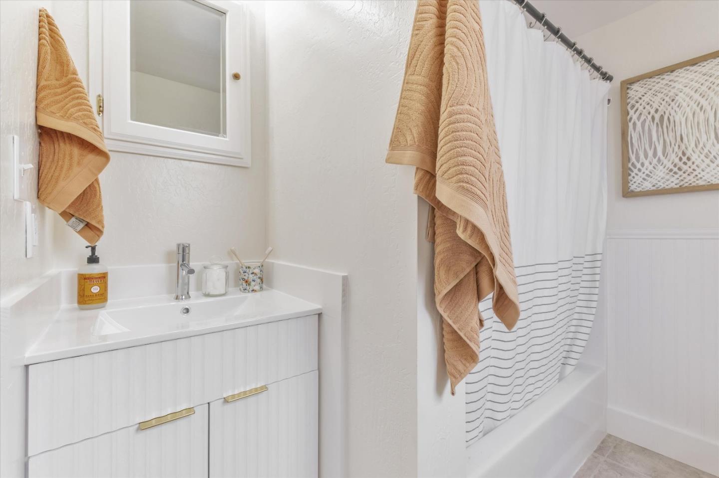 Detail Gallery Image 25 of 47 For 219 Leonard St, Santa Cruz,  CA 95060 - – Beds | – Baths