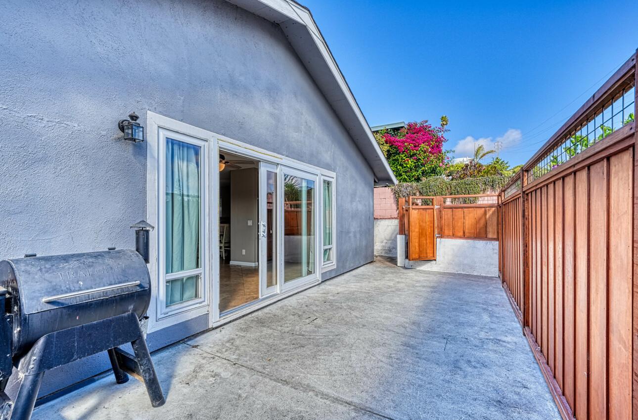 Detail Gallery Image 8 of 31 For 1705 Hilby Ave, Seaside,  CA 93955 - 3 Beds | 2 Baths