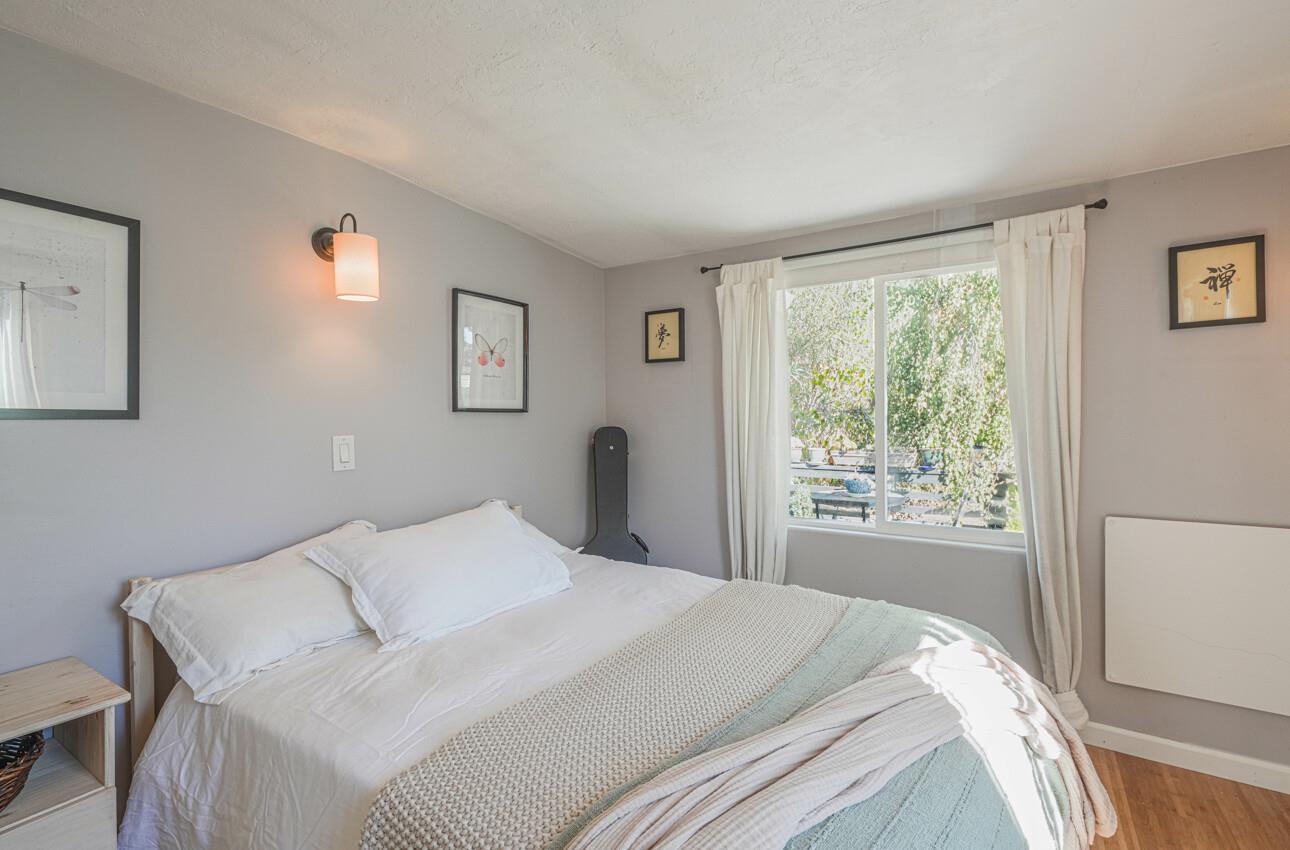 Detail Gallery Image 18 of 37 For 28 Crow Ave, Watsonville,  CA 95076 - 2 Beds | 1 Baths