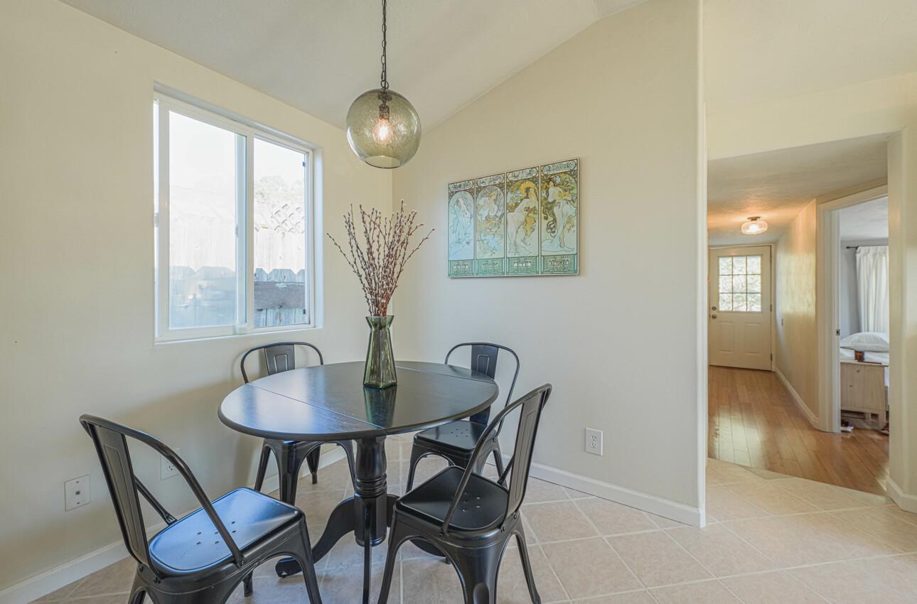 Detail Gallery Image 9 of 37 For 28 Crow Ave, Watsonville,  CA 95076 - 2 Beds | 1 Baths