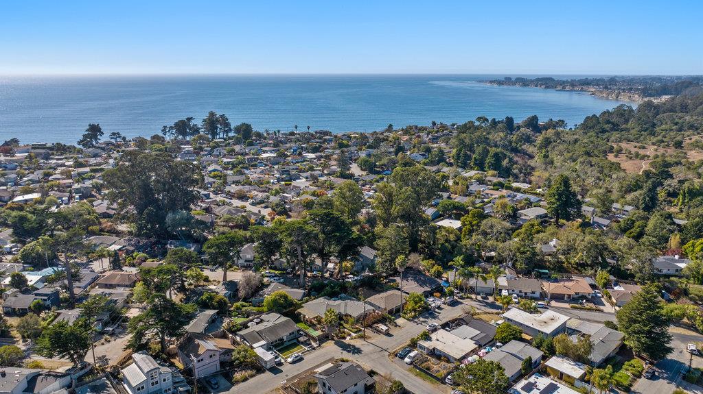 Detail Gallery Image 5 of 32 For 603 Harriet Ave, Aptos,  CA 95003 - 2 Beds | 1 Baths