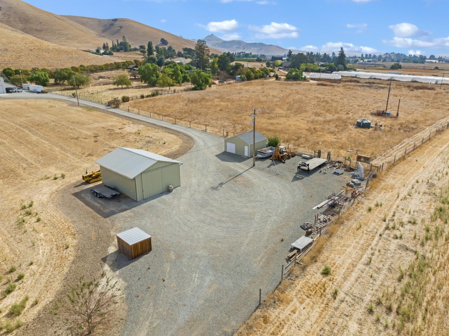 Detail Gallery Image 153 of 158 For 300 Foothill Rd, Hollister,  CA 95023 - 4 Beds | 2/1 Baths