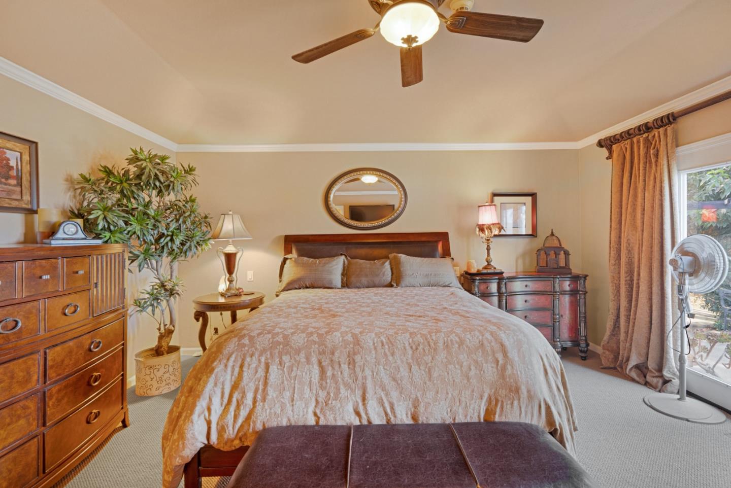 Detail Gallery Image 17 of 158 For 300 Foothill Rd, Hollister,  CA 95023 - 4 Beds | 2/1 Baths