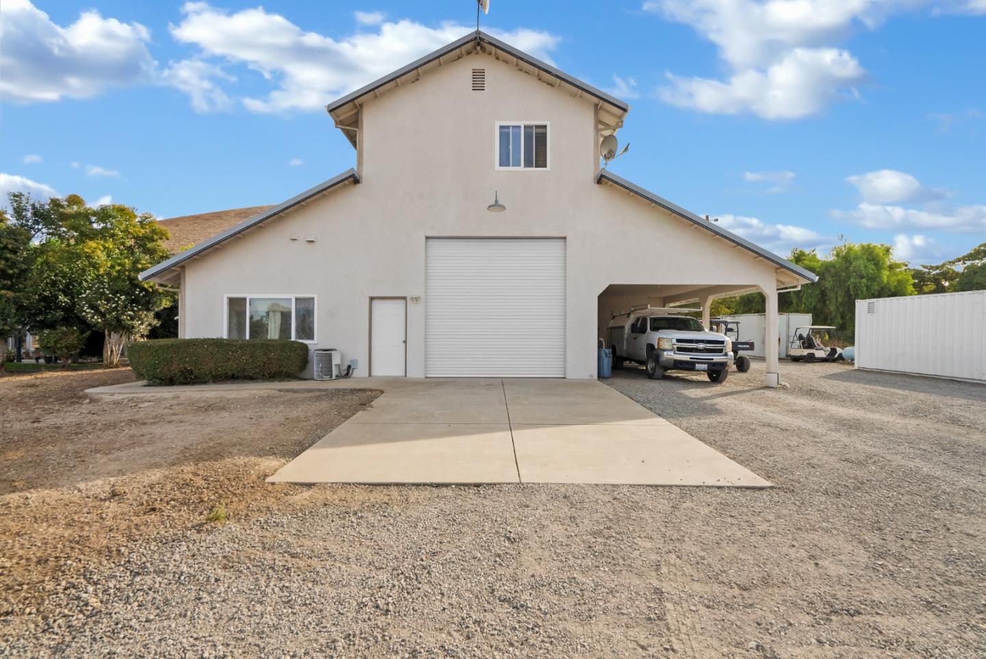 Detail Gallery Image 95 of 158 For 300 Foothill Rd, Hollister,  CA 95023 - 4 Beds | 2/1 Baths