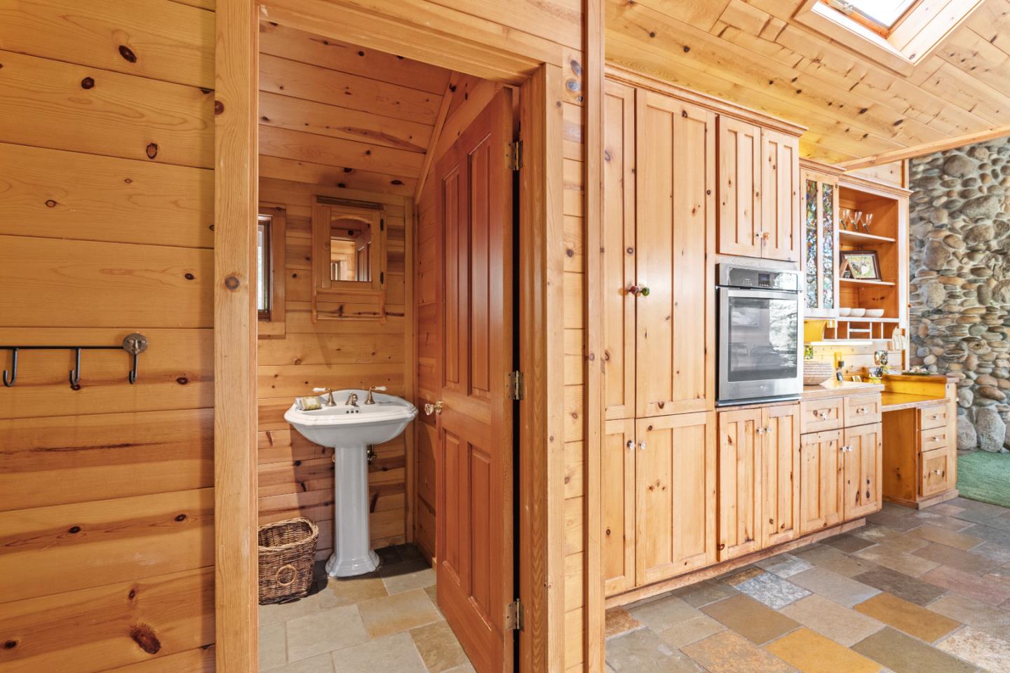 Detail Gallery Image 22 of 62 For 994 Laurel Grove Dr, Soquel,  CA 95073 - 5 Beds | 4 Baths
