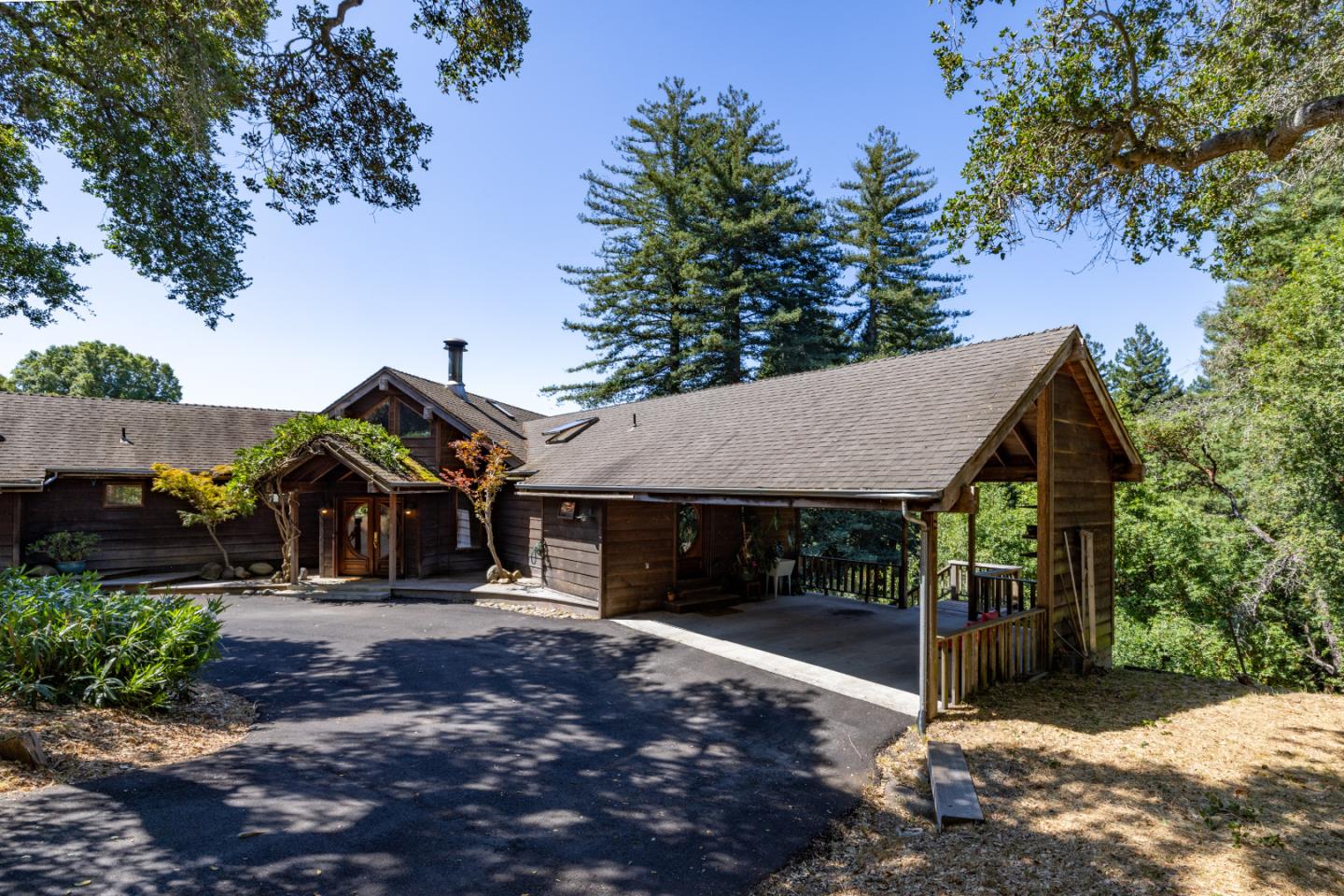 Detail Gallery Image 28 of 62 For 994 Laurel Grove Dr, Soquel,  CA 95073 - 5 Beds | 4 Baths