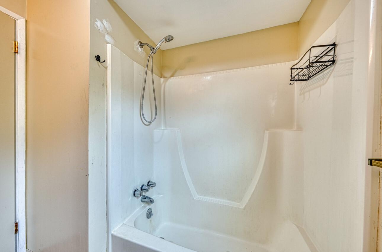 Detail Gallery Image 27 of 36 For 47 Monterey St, San Juan Bautista,  CA 95045 - 3 Beds | 2/1 Baths