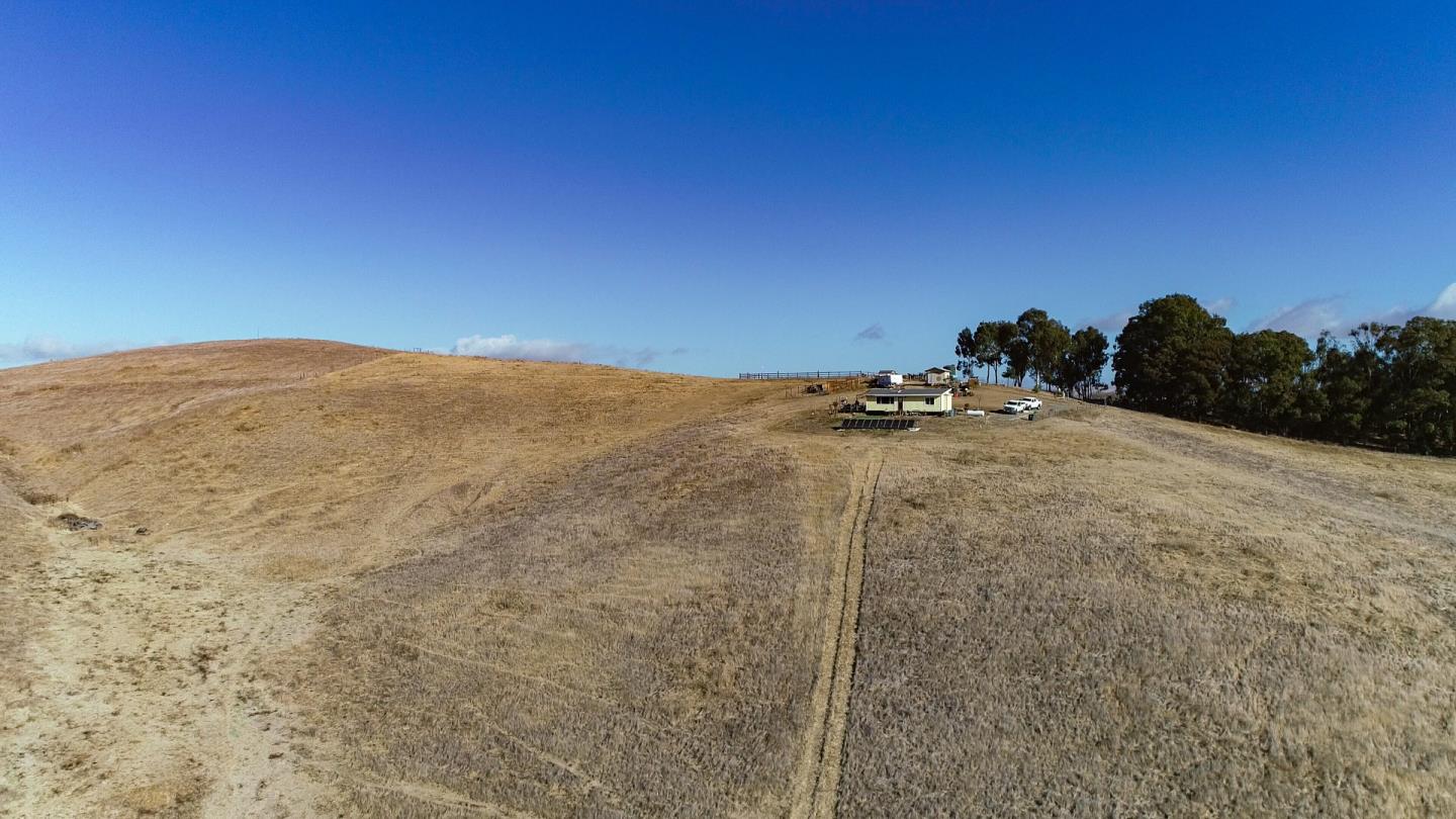 Detail Gallery Image 9 of 21 For 15 Stephens Dr, San Juan Bautista,  CA 95045 - – Beds | – Baths