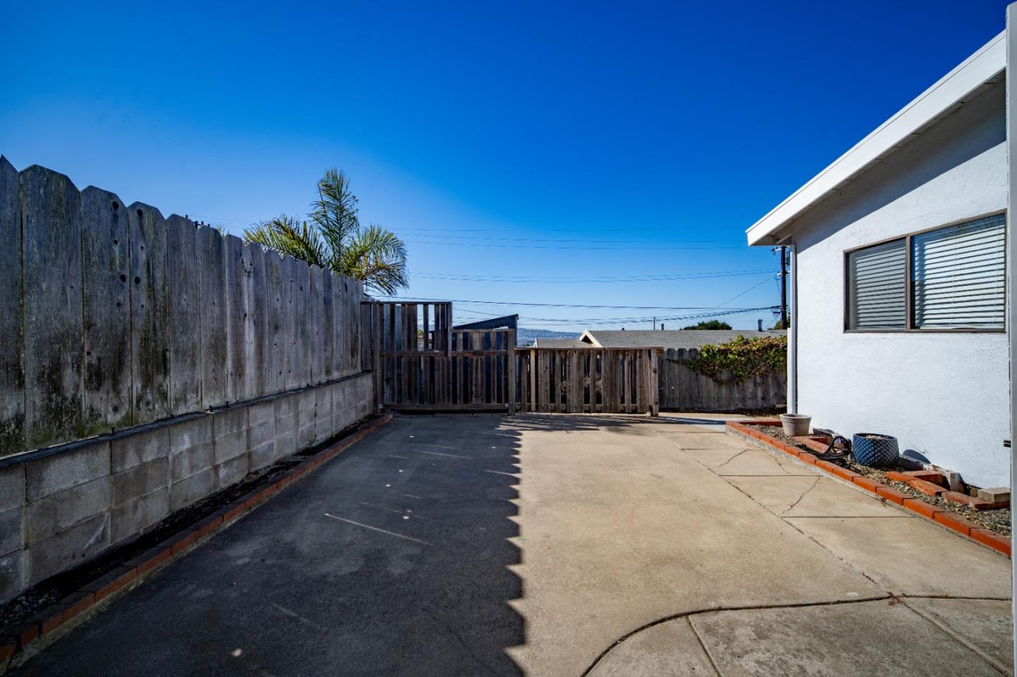 Detail Gallery Image 14 of 16 For 1293 Soto St, Seaside,  CA 93955 - 2 Beds | 1 Baths