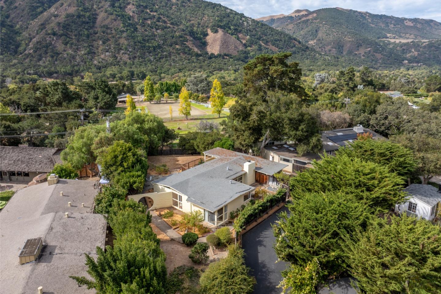 Detail Gallery Image 19 of 21 For 5 Laurel Dr, Carmel Valley,  CA 93924 - 3 Beds | 2 Baths