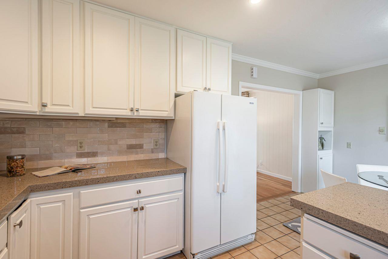 Detail Gallery Image 17 of 51 For 3706 Kenwood Ave, San Mateo,  CA 94403 - 3 Beds | 2 Baths