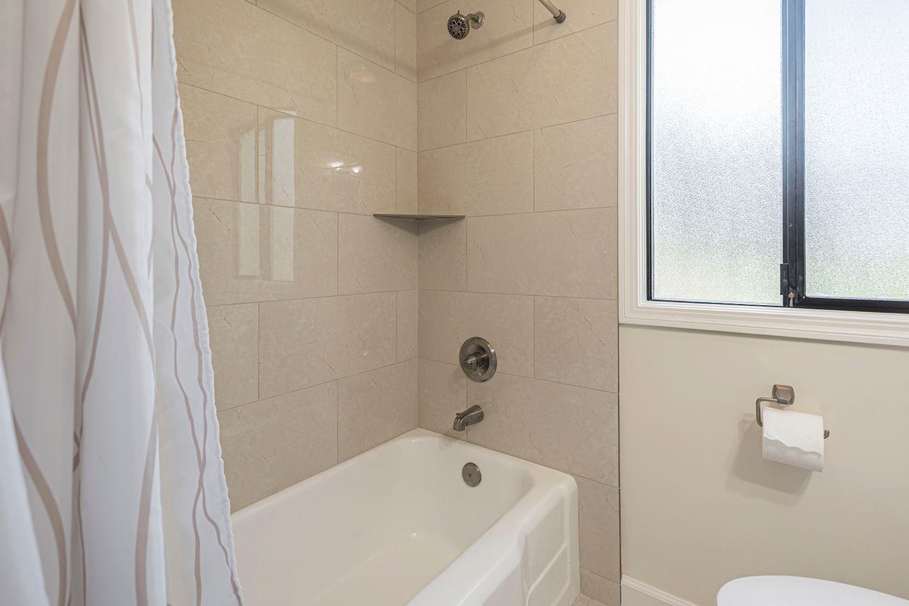 Detail Gallery Image 31 of 51 For 3706 Kenwood Ave, San Mateo,  CA 94403 - 3 Beds | 2 Baths